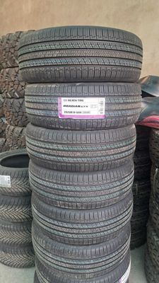 Автошина 235/55R19 NEXEN