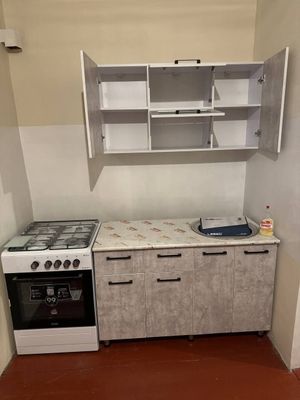 Аренда Сергели4 4/2/5 с холодильником без мебели. 300 м до Ярмарки.