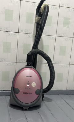 Продам пылесос Samsung 2000W на запчасти