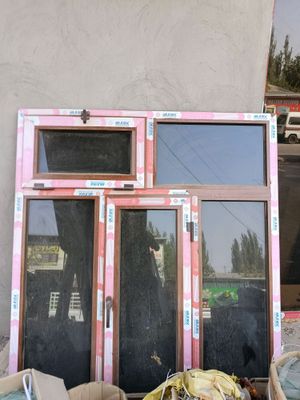 romka alitex fermasidan boʻlgan 2 qavatli qoraoyna