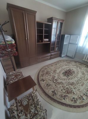 Сдам 1 квартиру в долгосрочную аренду. Бывшее общежитие . Куйлюк 5