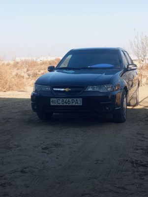 Nexia 1,6 sotiladi
