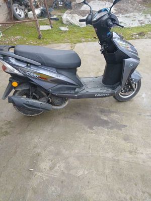 Skuter 125 kub sotiladi