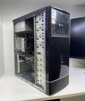 40ta tayor zborka esonic H61 i5-2400 DDR3 8gb Ssd 128gb hdd 1Tb