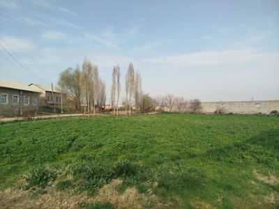 Yer sotiladi yaxshi joylar