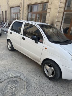 Matiz yili 2006 yurgani 270 urtacha xolda mator xadavoyi zur pul zarur