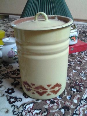 Прочный 6-литровый бидон —