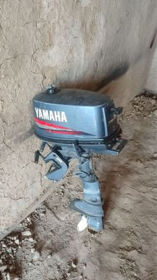 YAMAHA Dvuxkonturniy lodkani mator sotiladi.