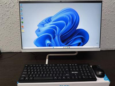 Lenovo IdeaCentre AIO 3 24IMB05