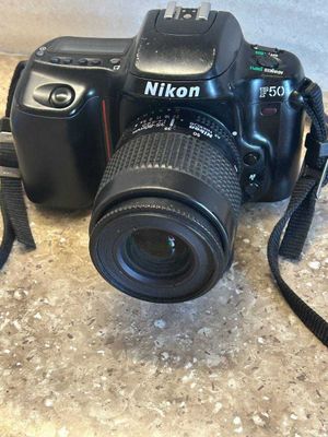 Пленочный автофокусный фотоаппарат NIKON F50