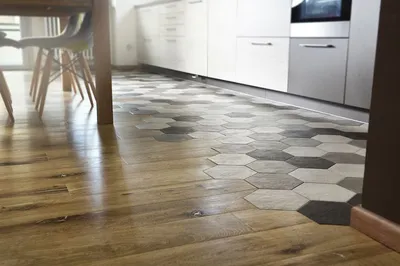 Положить плитку или ламинат