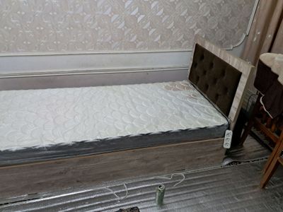 Krovat bir oy buldi olganimga
