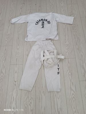 Кимоно для тхэквондо