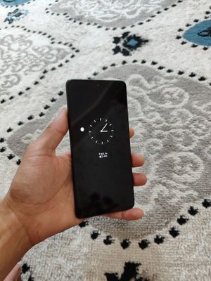 Xiaomi 11T sotiladi srochniy
