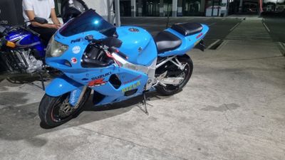 Suzuki GSXR 600 в идеальном состоянии