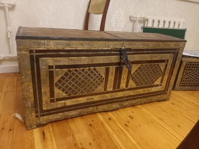 Сандик сотилади антиквариат