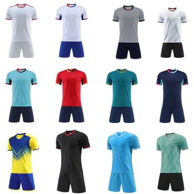 Komanda uchun futbol formalar zakazga