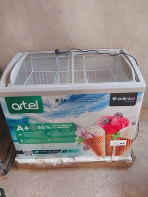 Продаётся морозилка Artel