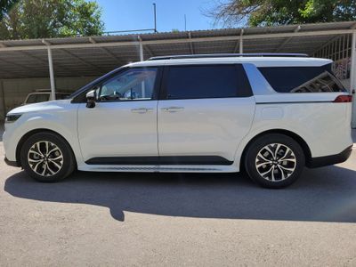 Kia Carnival 2022 model