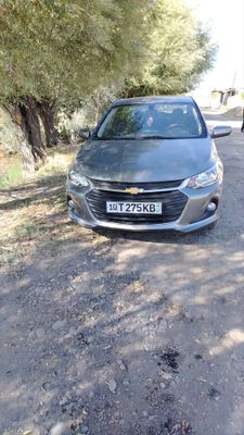 Chevrolet ONIX LT ,MT