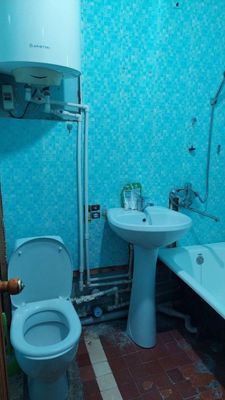 Чирчик шахрида квартира арендага кизлар йоки йигитларга