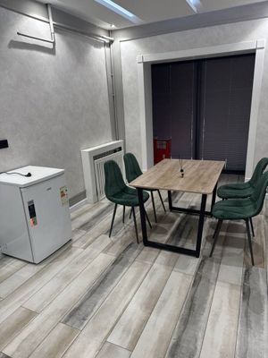 Аренда под Офис Ориентир Метро Ойбек 109м2 2000$ торг
