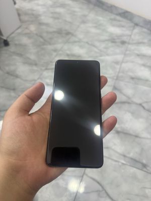 Samsung S20+ ideal