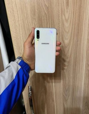 Samsung a50 4/64 Aybi oldi kamera ozgina chang kirgan Ime root qib ik
