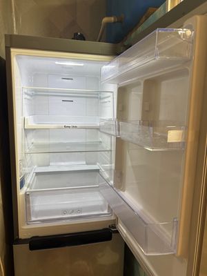 Холодильник Samsung Digital Inverter сенсорный