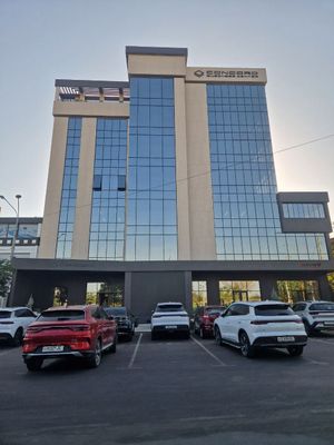 Сдается в аренду нежилое помещение в бизнес-центре 61квм Дархан 3