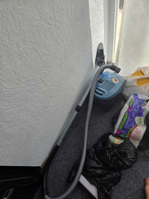 Bosch pilesos sotiladi.