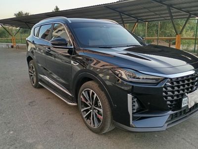 Jetour x70 plus sotiladi.