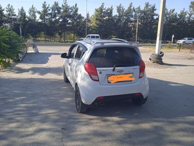 Spark sotiladi obmen Laboga
