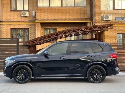 Продаю Bmw x5 45e 2023 своя