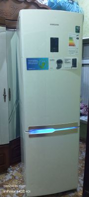 продается холодильник в хорошем состоянии