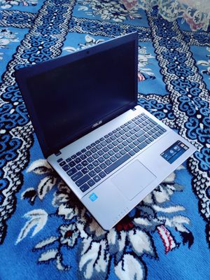 Asus x550l 4/500 gb