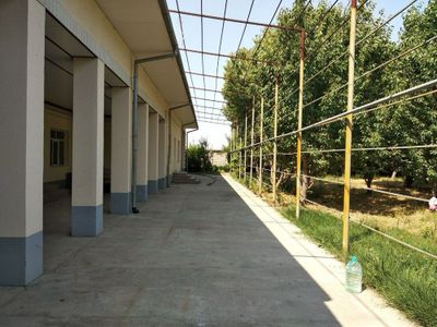 Yer sotiladi 1 gektar xamma sharoitla mavjud