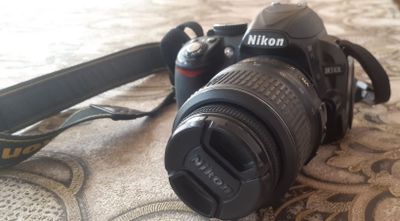 Nikon d3100 sotiladi