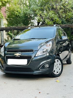 Срочно продам Спарк 4 позиция автомат 2017