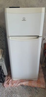 Продаётся холодильник