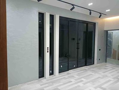 Стеклянные перегородки и двери в стиле лофт. Loft eshiklar
