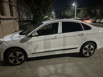 Srochna donfeng 2024 yil electr 405 km