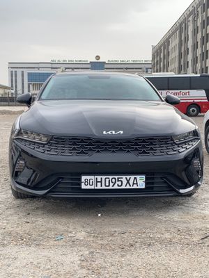 KIA K5 comfort sotiladi