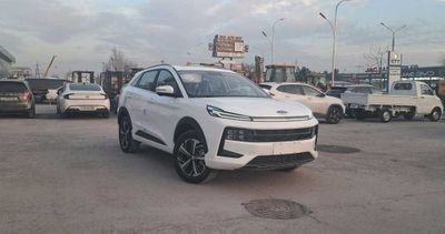 JAC JS6 кроссовер сотувда ( 15,000,000 сум ) тежанг. KIA / Hyunday