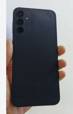 Samsung A14 sotiladi  4/128 xotira