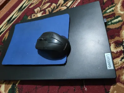 Lenovo Noutbook sotiladi. Holati ideal. Poco x5 pro ham bor