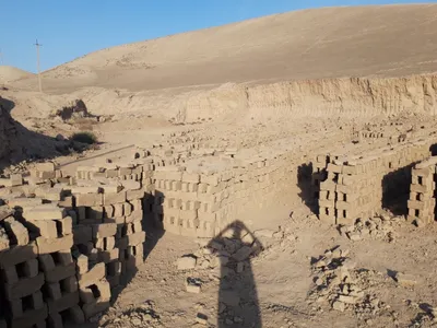 Ишлаб турган гишт завод сотилади ёки арендага берилади