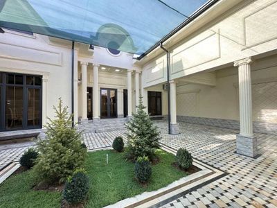 Yunusobod tumani Tiklanish Zenit mahallada 3,5 sotix yangi qurilgan