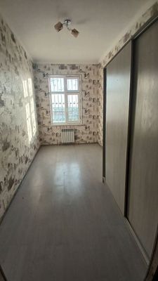 SROCHNE SOTILADI 3xonalik 3 etaj 78.2 kvadrat naxtga faqat