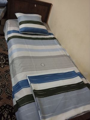 1 кишилик постель, прос-я 2.2×1.4, под-к 2.2×1.4, нав-ка 0.7*0.7